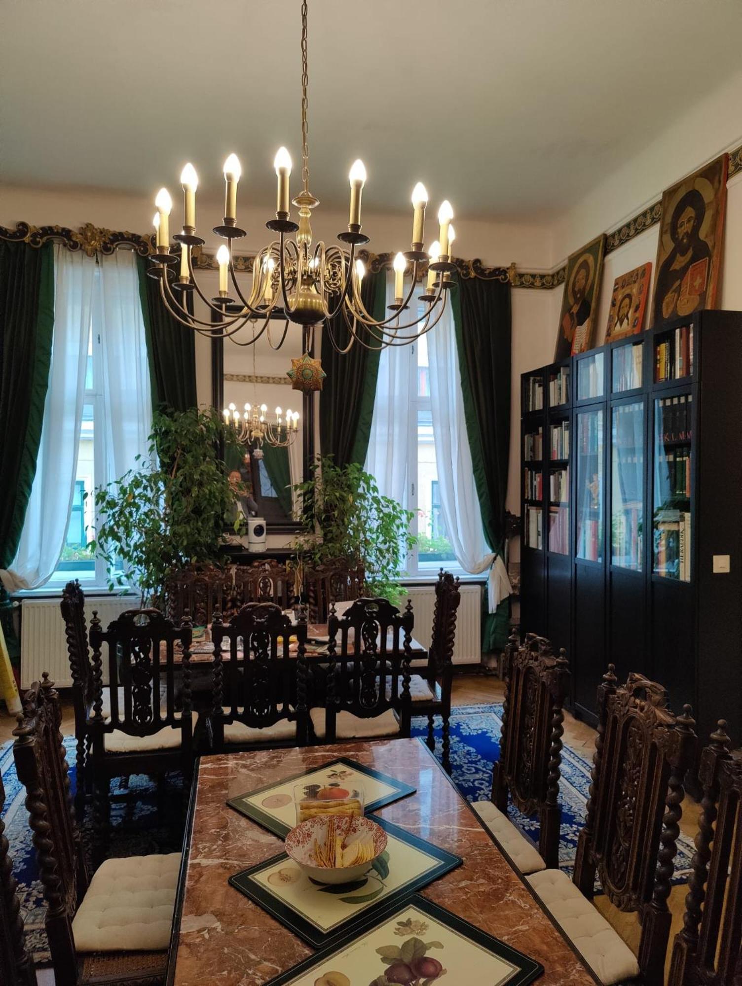 Luxury Near Castle * Wien